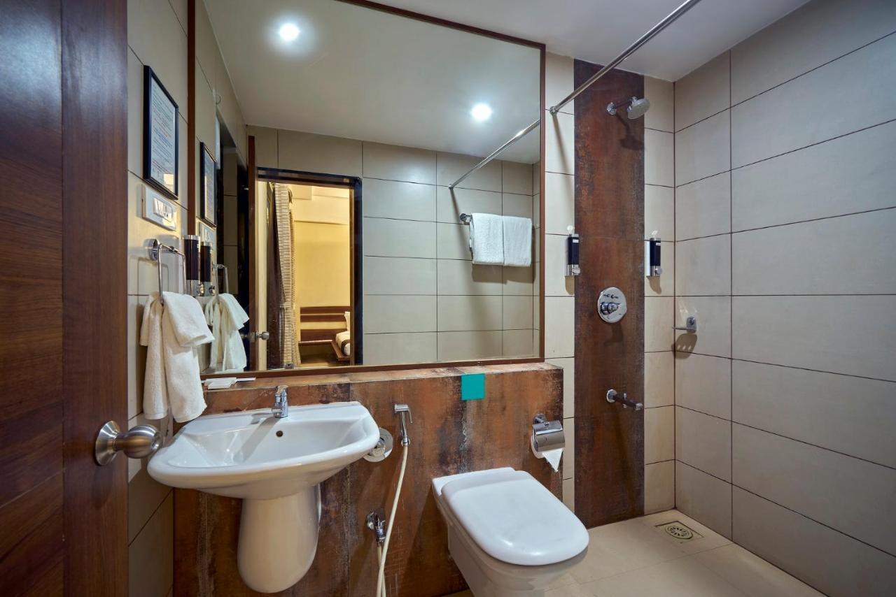 Hotel 3 Leaves Kolhapur Eksteriør bilde