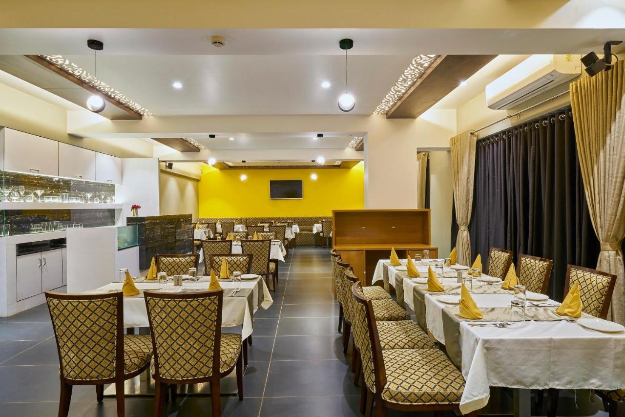 Hotel 3 Leaves Kolhapur Eksteriør bilde
